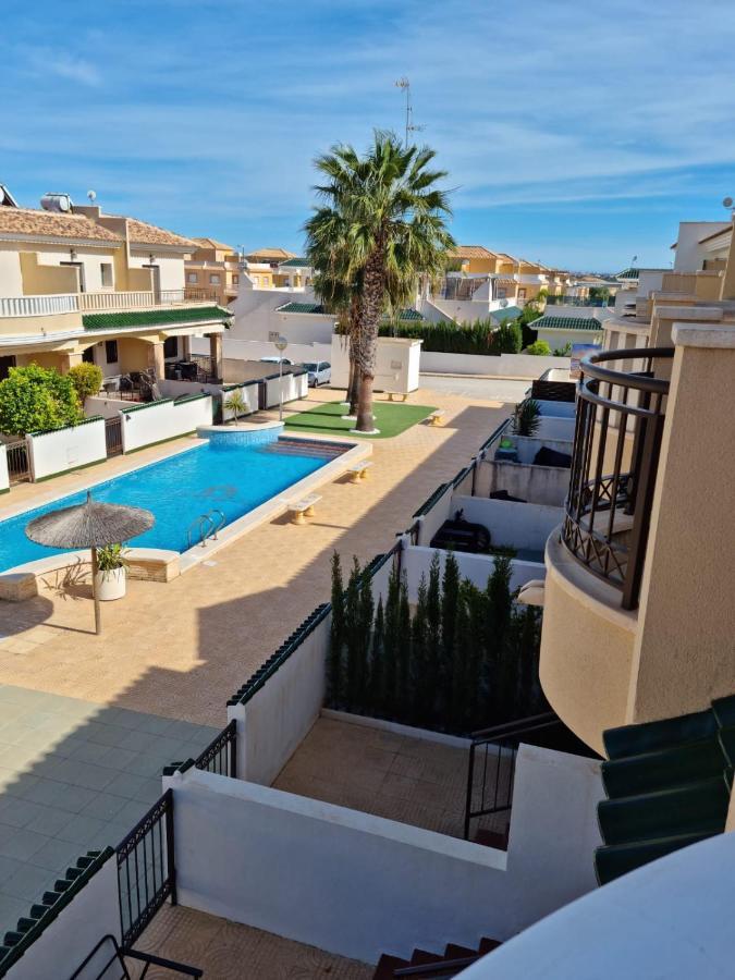 Agradable Adosado Con Piscina Βίλα Ciudad Quesada Εξωτερικό φωτογραφία