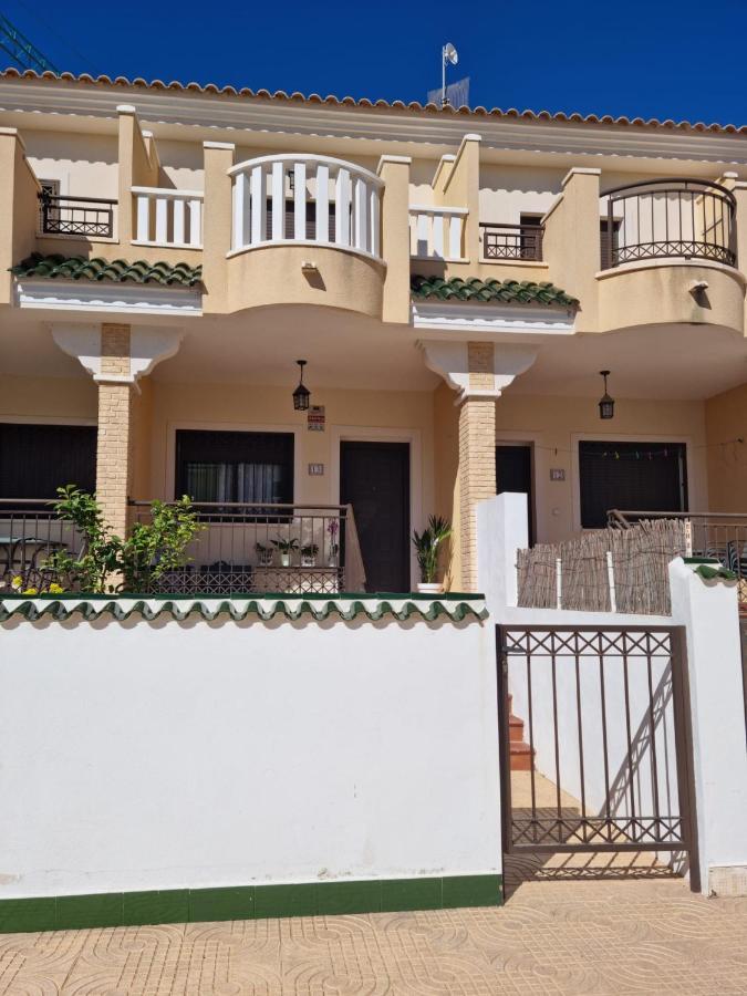 Agradable Adosado Con Piscina Βίλα Ciudad Quesada Εξωτερικό φωτογραφία